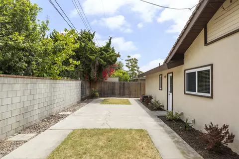Exterior - 741 Kentwood Dr, Oxnard, CA 93030 photo 5 of 6