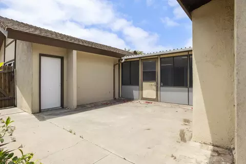 Exterior - 741 Kentwood Dr, Oxnard, CA 93030 photo 2 of 6