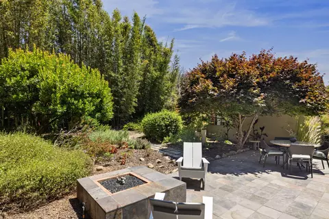 Exterior - 1138 Vallecito Rd, Carpinteria, CA 93013 photo 3 of 6