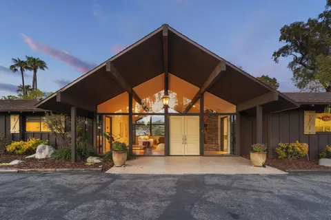 230 Avocado Pl, Camarillo, CA 93010