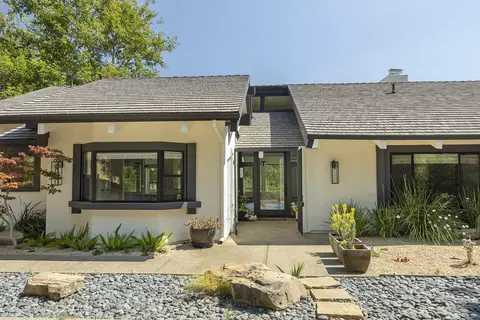 Exterior - 671 Rincon Dr, Solvang, CA 93463 photo 2 of 9