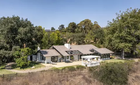 Exterior - 671 Rincon Dr, Solvang, CA 93463 photo 8 of 9