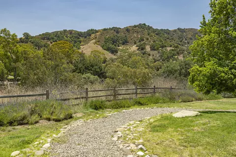 Exterior - 671 Rincon Dr, Solvang, CA 93463 photo 6 of 9