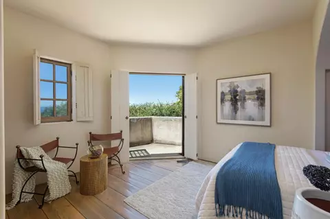 Bedroom - 2899 Hidden Valley Ln, Montecito, CA 93108 photo 5 of 5