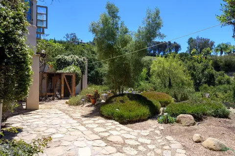 Exterior - 2899 Hidden Valley Ln, Montecito, CA 93108 photo 4 of 6