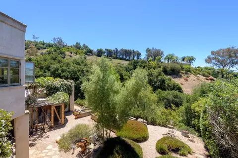 Exterior - 2899 Hidden Valley Ln, Montecito, CA 93108 photo 6 of 6