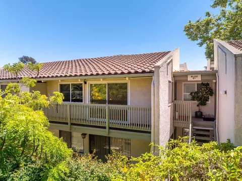 37 Dearborn Pl #72, Goleta, CA 93117