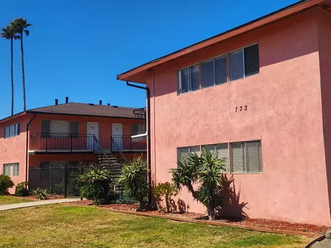 733 N C St, Lompoc, CA 93436 photo 2