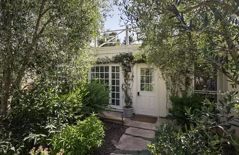 Exterior - 1166 Summit Rd, Montecito, CA 93108 photo 9 of 14