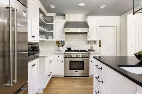 Kitchen - 1166 Summit Rd, Montecito, CA 93108 photo 4 of 6