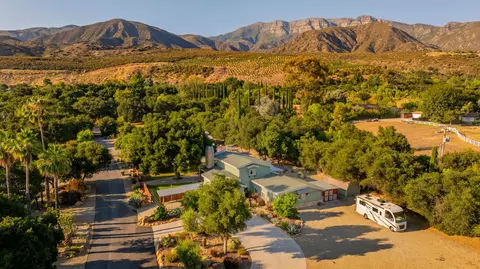 12475 Christmas Tree Rd, Ojai, CA 93023