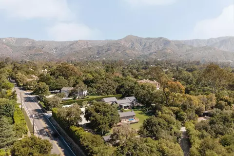View/Area - 2775 Sycamore Canyon Rd, Montecito, CA 93108 photo 2 of 2