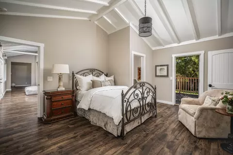 Bedroom - 2775 Sycamore Canyon Rd, Montecito, CA 93108 photo 4 of 6