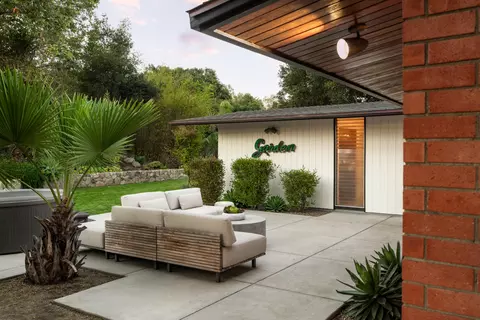 Exterior - 38803882 Foothill Rd, Carpinteria, CA 93013 photo 4 of 9