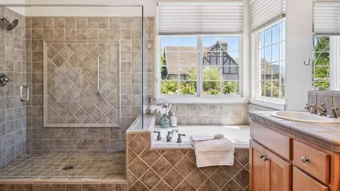 Bath - 528 Myrtle Ct, Solvang, CA 93463 photo 3 of 4