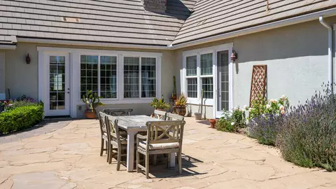 Exterior - 528 Myrtle Ct, Solvang, CA 93463 photo 3 of 9