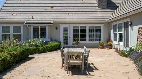 Exterior - 528 Myrtle Ct, Solvang, CA 93463 photo 2 of 9