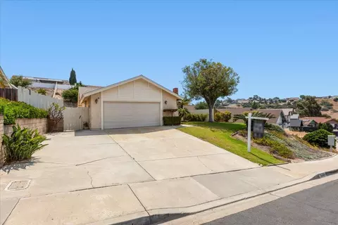 849 Plaza Cuernavaca Way, San Diego, CA 92114