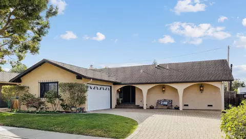 7165 Del Norte Dr, Goleta, CA 93117