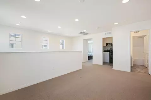 Entry Way - 620 Whalen Way, Oxnard, CA 93036 photo 2 of 2
