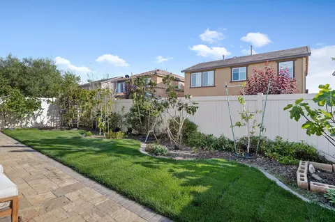 Exterior - 620 Whalen Way, Oxnard, CA 93036 photo 8 of 12