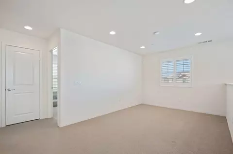 Bedroom - 620 Whalen Way, Oxnard, CA 93036 photo 1 of 5