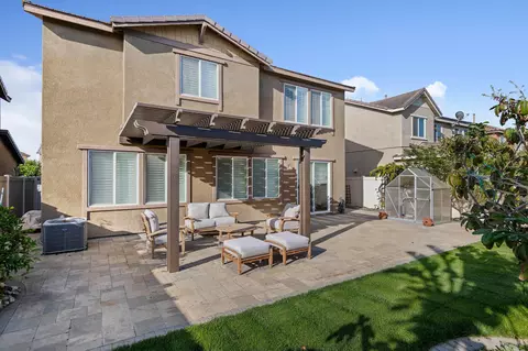 Exterior - 620 Whalen Way, Oxnard, CA 93036 photo 5 of 12