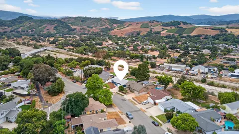 View/Area - 35 Monte Via, Oak View, CA 93022 photo 2 of 4