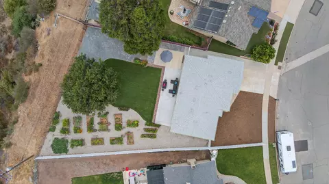 View/Area - 35 Monte Via, Oak View, CA 93022 photo 3 of 4