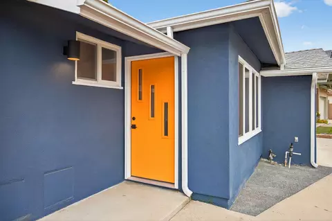 Exterior - 35 Monte Via, Oak View, CA 93022 photo 1 of 11