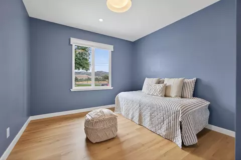 Bedroom - 35 Monte Via, Oak View, CA 93022 photo 3 of 3
