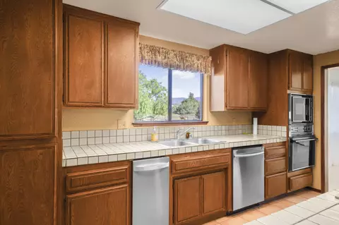 Kitchen - 964 Stadium Pl, Solvang, CA 93463 photo 2 of 2