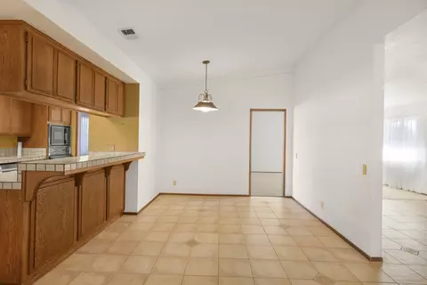Dining - 964 Stadium Pl, Solvang, CA 93463 photo 1 of 1