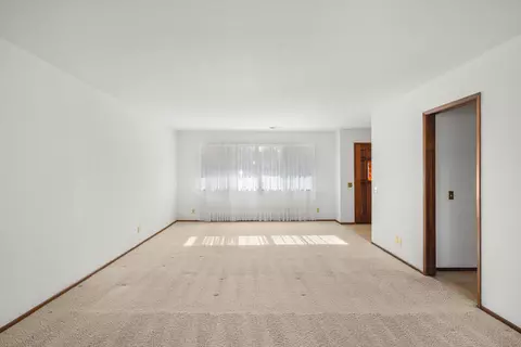 Living - 964 Stadium Pl, Solvang, CA 93463 photo 2 of 4