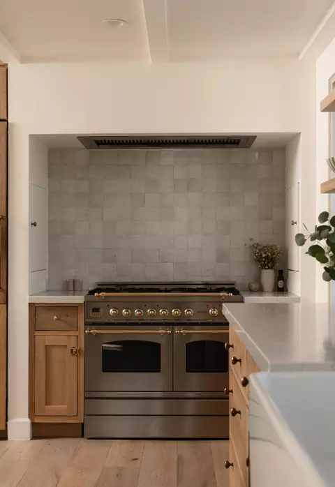 Kitchen - 4756 5th St, Carpinteria, CA 93013 photo 4 of 4