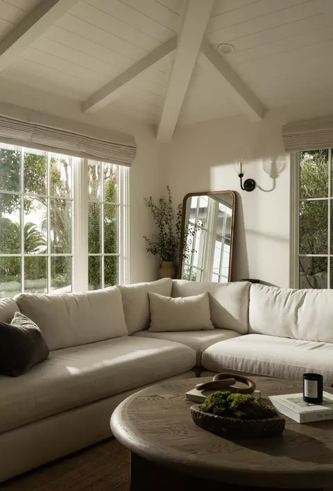 Living - 4756 5th St, Carpinteria, CA 93013 photo 3 of 6