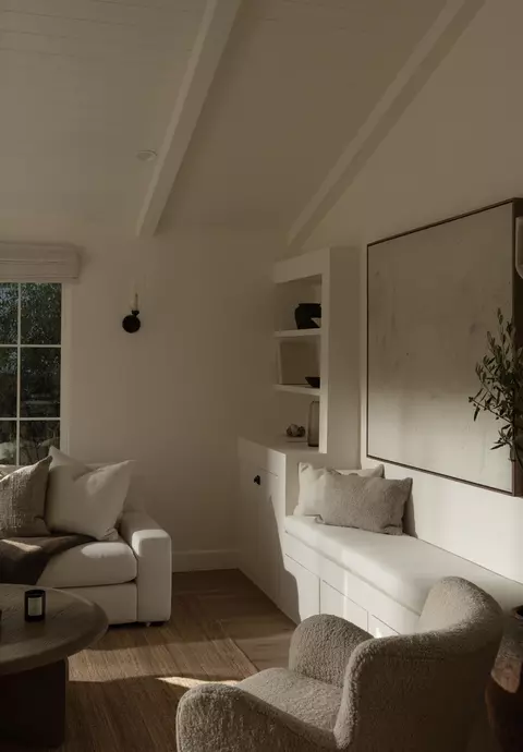 Living - 4756 5th St, Carpinteria, CA 93013 photo 4 of 6