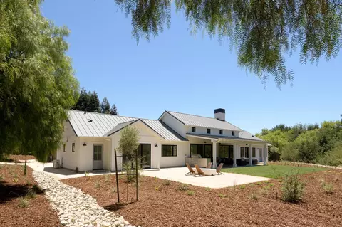 2213 Keenan Rd, Los Olivos, CA 93441