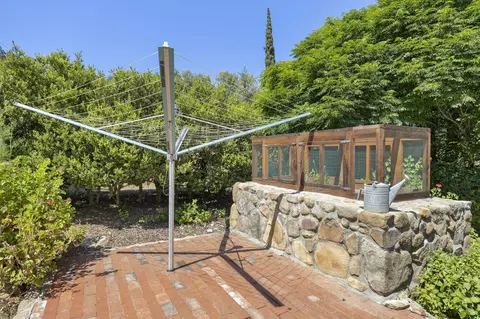 Exterior - 2139 Mcnell Rd, Ojai, CA 93023 photo 4 of 29
