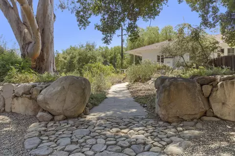 Exterior - 2139 Mcnell Rd, Ojai, CA 93023 photo 16 of 29