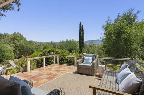 Exterior - 2139 Mcnell Rd, Ojai, CA 93023 photo 7 of 29