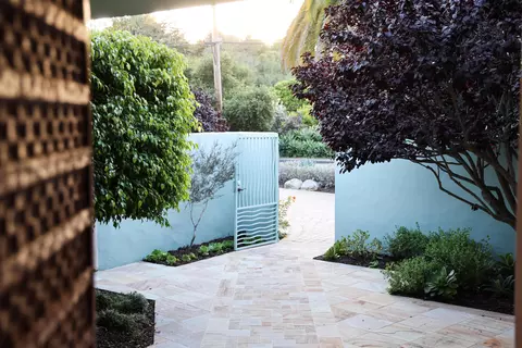 520 Barker Pass Rd, Santa Barbara, CA 93108
