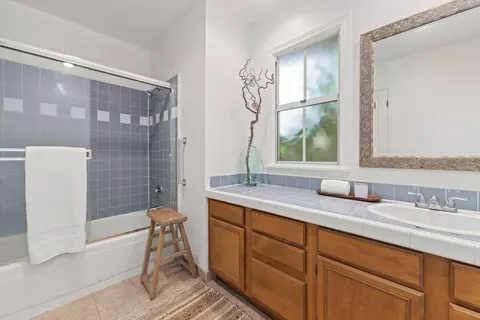 Bath - 321 5th St #A, Solvang, CA 93463 photo 2 of 3