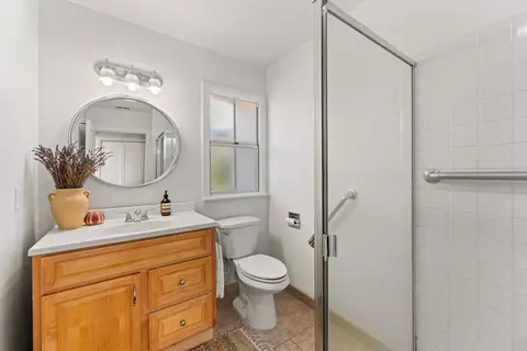 Bath - 321 5th St #A, Solvang, CA 93463 photo 1 of 3