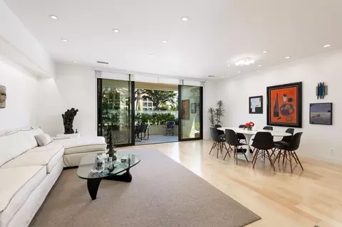 1336 Plaza De Sonadores, Santa Barbara, CA 93108