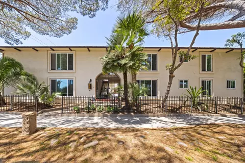 403 E Anapamu St, Santa Barbara, CA 93101