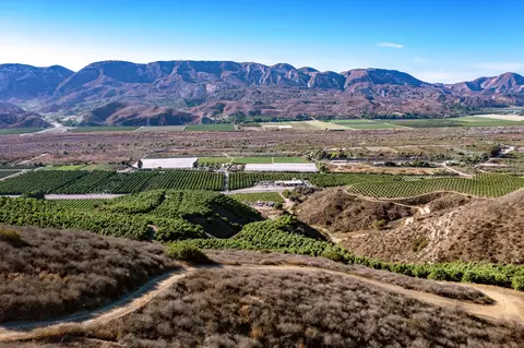 915 E Telegraph Rd, Fillmore, CA 93015