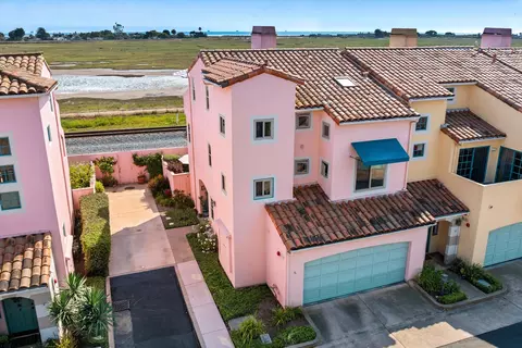 4297 Carpinteria Ave #8, Carpinteria, CA 93013 photo 1
