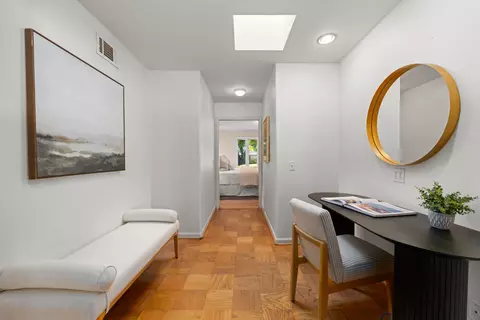 Entry Way - 654 Edgewood Dr, Goleta, CA 93117 photo 2 of 2