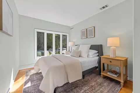 Bedroom - 654 Edgewood Dr, Goleta, CA 93117 photo 5 of 5